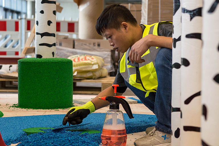 Safe and durable EPDM play floors | IKC