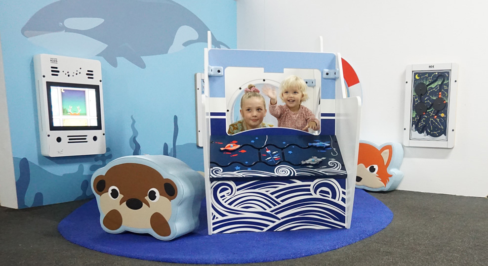 IKC blauwe speelhoek met Arctic thema en boot voor kinderen