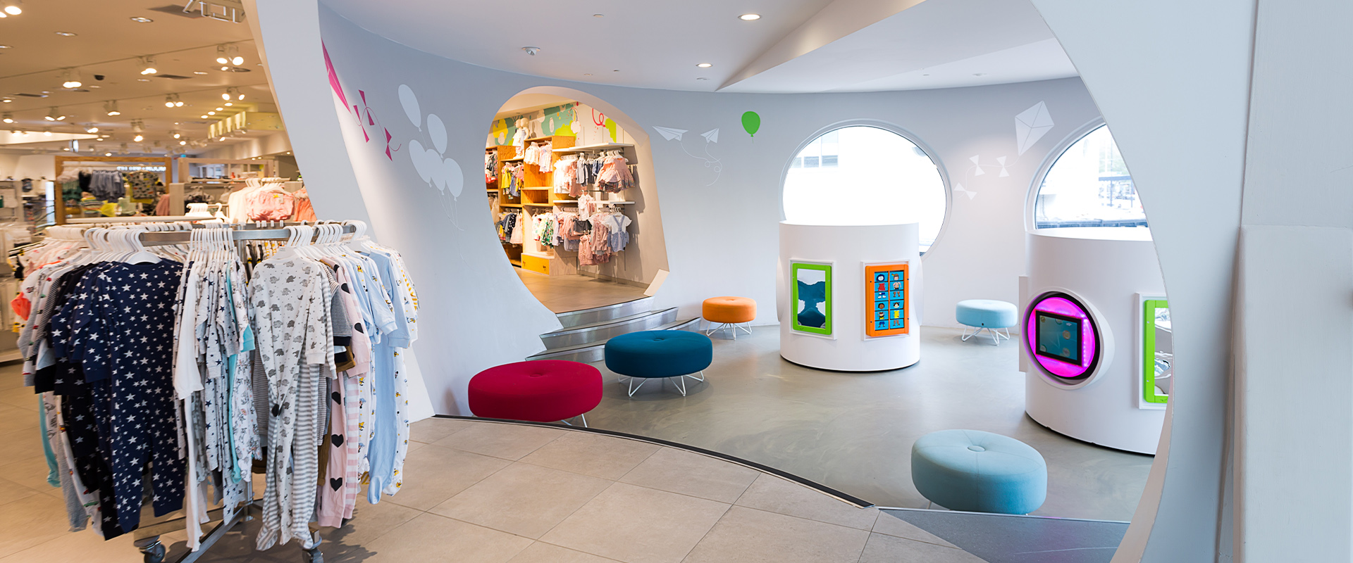 Speelruimte met analoog en interactief H&M Rotterdam Speelruimte met analoog en interactief H&M Rotterdam