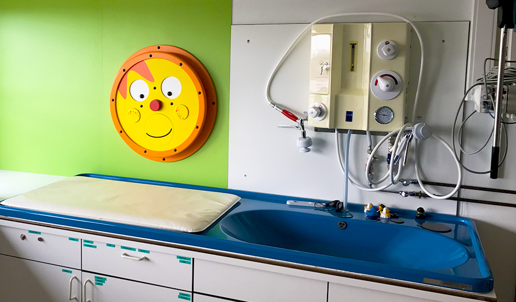 Wandspel maakt behandeling minder spannend voor kinderen Een wandspel maakt een behandeling aangenamer
