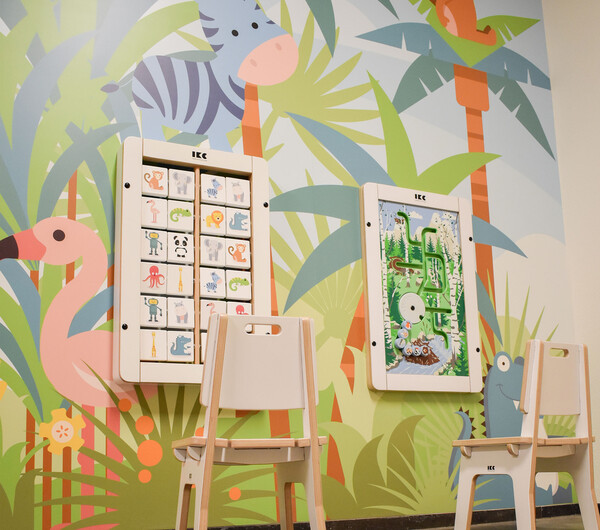 IKC speelhoek met safari jungle thema bij medisch centrum Zuyderland Ziekenhuis IKC speelhoek met safari jungle thema bij medisch centrum Zuyderland Ziekenhuis