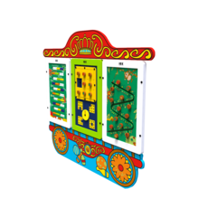 Een circus trein wagon voor een thema kinderhoek met de mogelijkheid voor meerdere wandspellen | IKC speelsystemen muurspellen